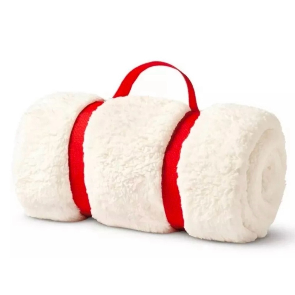 Brand New  Tim Hortons Sherpa Stadium Blanket